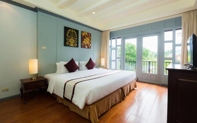 Ma Doo Bua Phuket (มาดูบัวภูเก็ต)
