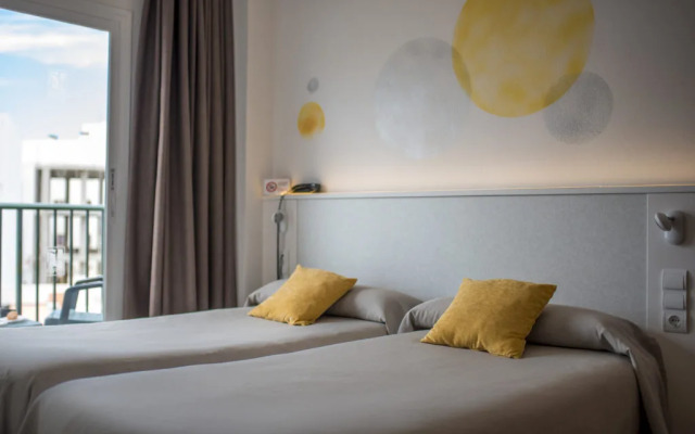 Hostal Tarba