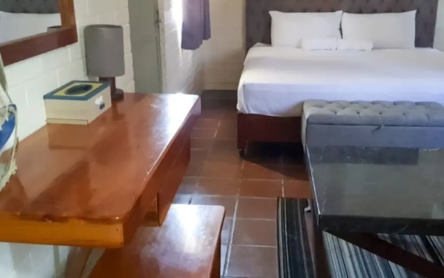 MiKiPi Hotel Boutique