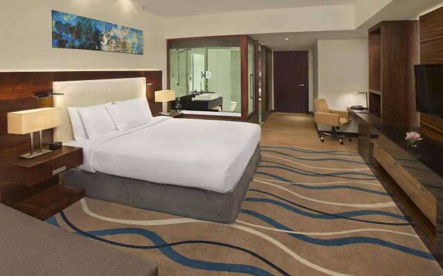 DoubleTree by Hilton Hotel & Residences Dubai Al Barsha