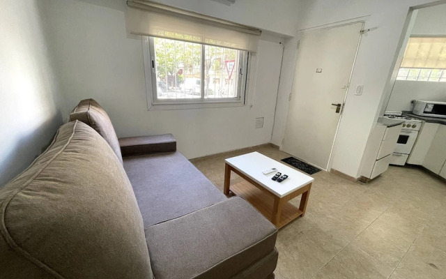Cozy Retreat Near River Plate Stadium
