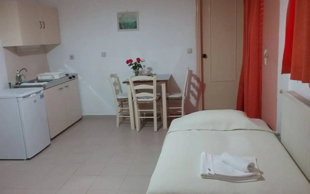 Ilona Apartments