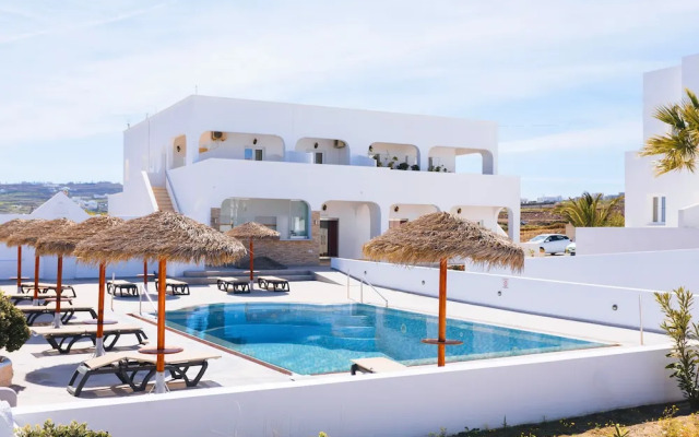Nikos Hotel
