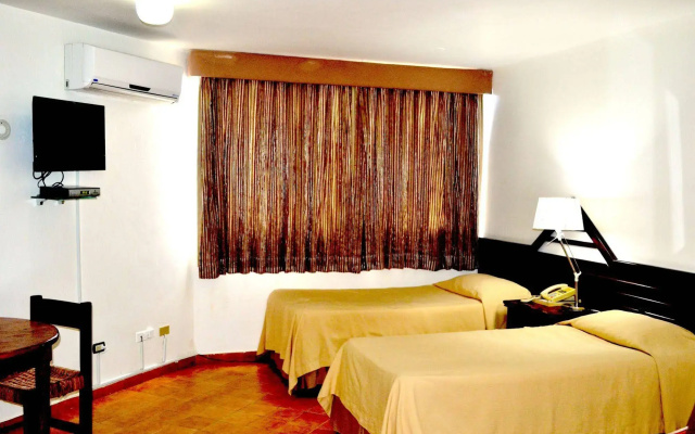 Hotel Plaza del Sol