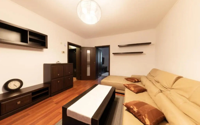 Montana Popa ApartHotel