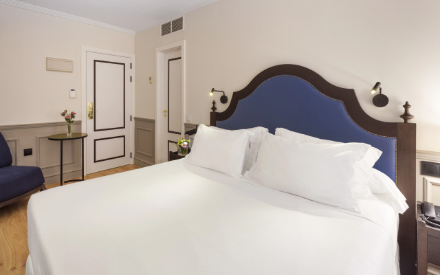 H10 Corregidor Boutique Hotel