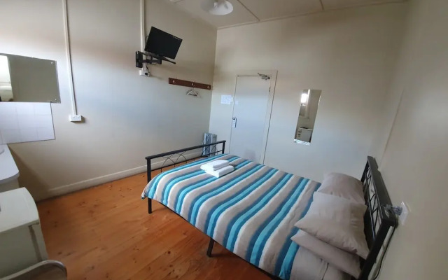 Port Lincoln Pier Hotel