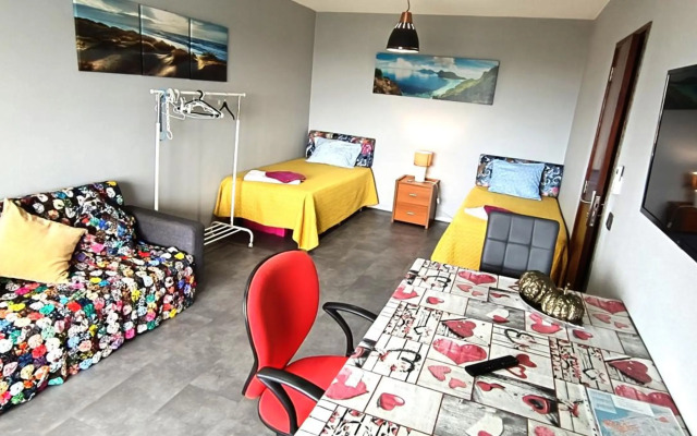 Ricardo Rolão Vista Mar - Edifício Oásis - Bedrooms