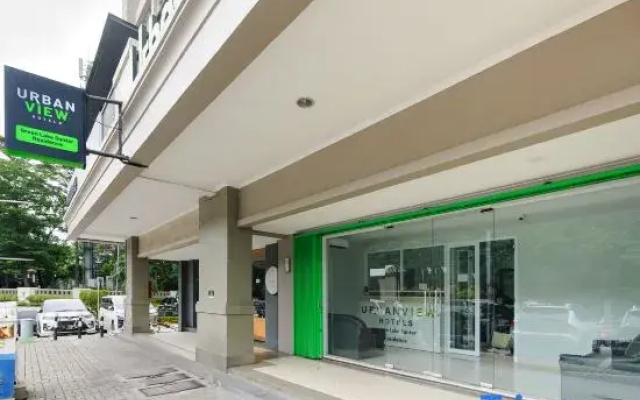 Urbanview Green Lake Sunter Residence