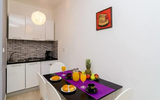 Apartments Versus- Comfort Studio Apartment With Terrace