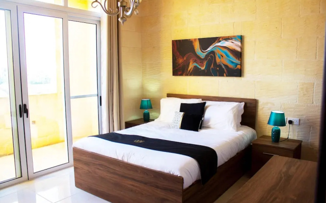 Kenn Gozitan Villa and Pool