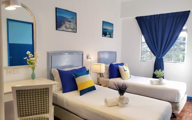 Star Regency by Plush