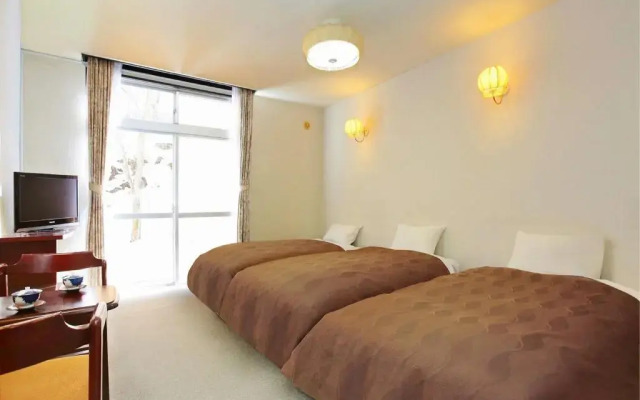 Ikenotaira Shirakaba Kogen Hotel