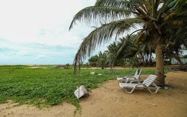 OYO 338 Deep Sea Resort
