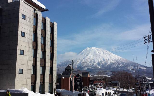 Nozomi Views