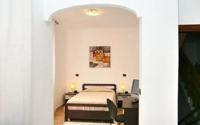 Villa Marogna Rooms and Breakfast