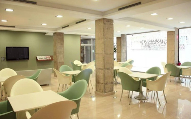 Hotel Cesaraugusta