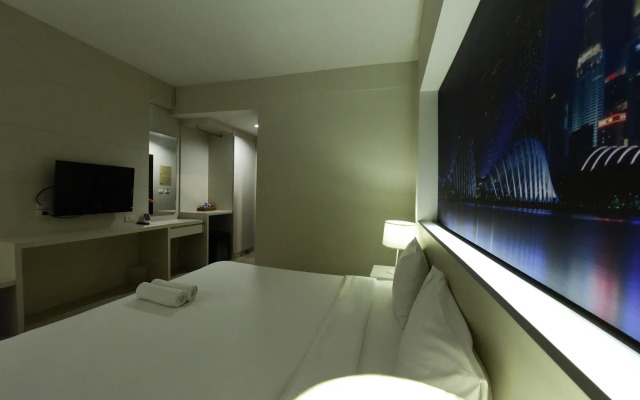 Trendy Hotel
