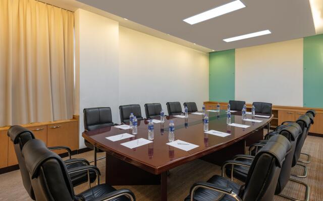 Holiday Inn Express Shanghai Wujiaochang