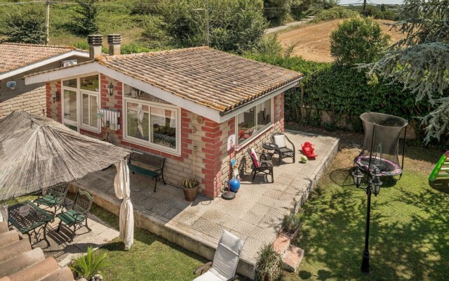 Awesome Home in Roma With 3 Bedrooms, Wifi and Outdoor Swimming Pool