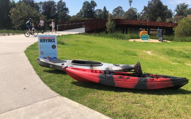 Guesthouse with Pool & BBQ - 10 kms from CBD