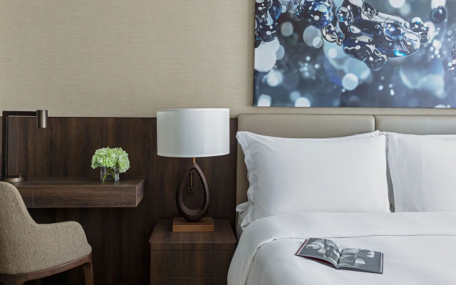 Jumeirah Living Marina Gate