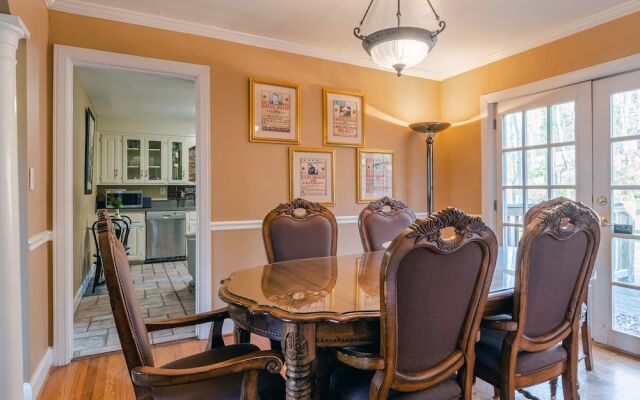 Green Hills Hideaway