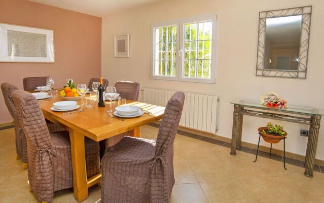 House Nadine Calpe/Calp