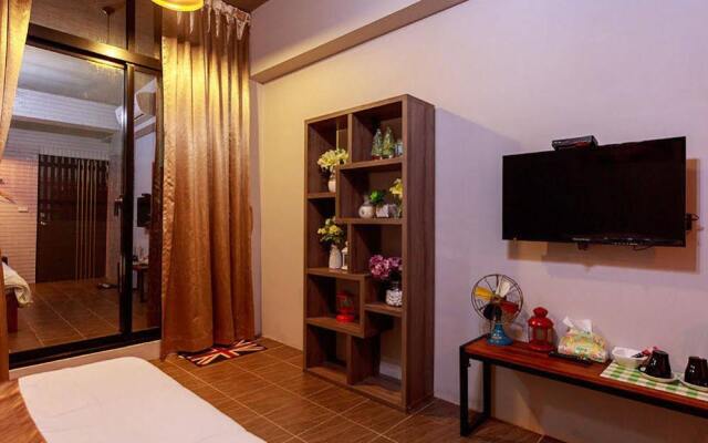 Anping Mu Xia