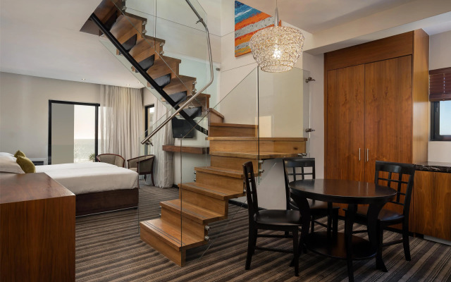 Premier Hotel Cape Town
