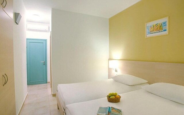 Camping Solaris 3*