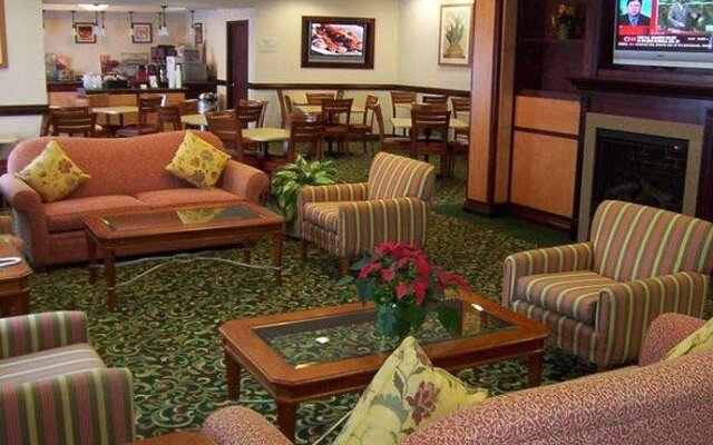 Fairfield Inn & Suites by Marriott Detroit Farmington Hills