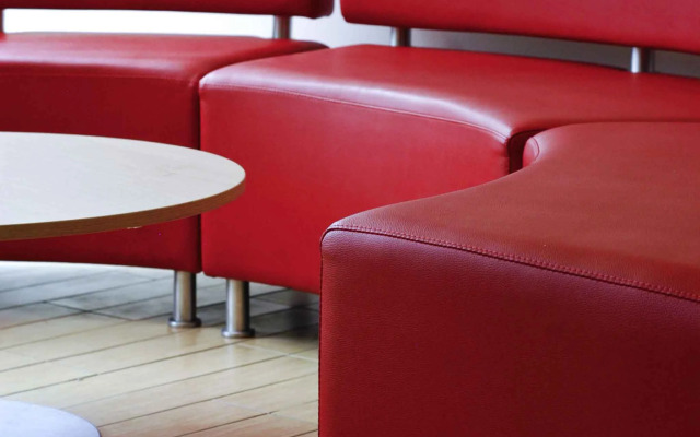 Hotel ibis Strasbourg Aeroport Le Zenith