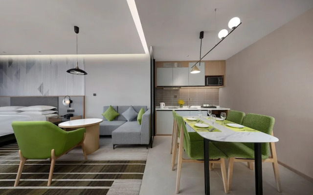 Holiday Inn & Suites Wuhan International Expo