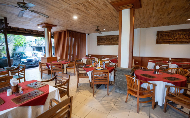 Hotel Sinar Bali Legian