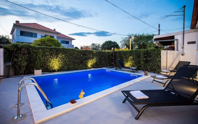 Villa Anđelina with pool - Zadar
