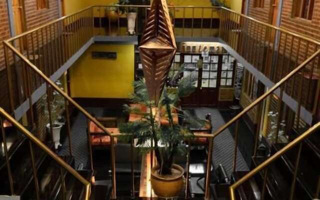 Tonito Hotel