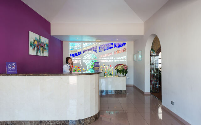 eó Suite Hotel Jardin Dorado
