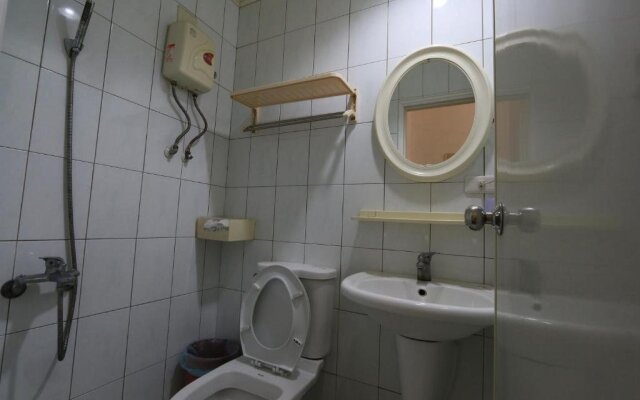 Feng Chia Love Heart