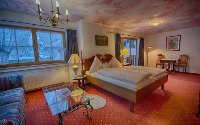 Ferienhaus Fux Hotel Garni