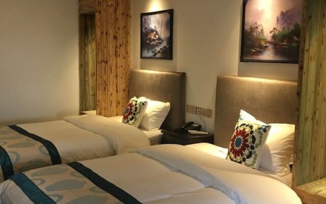 Qijiayi Theme Hostel