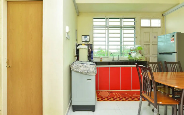SPOT ON 90163 Kpfb Roomstay 2 - Hostel