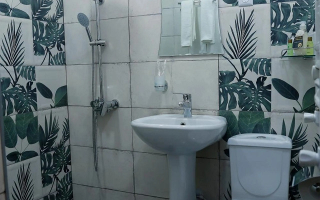 Onoyi Tun Guest House