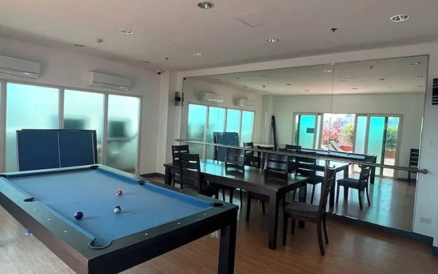 I Suites Hotel Malate