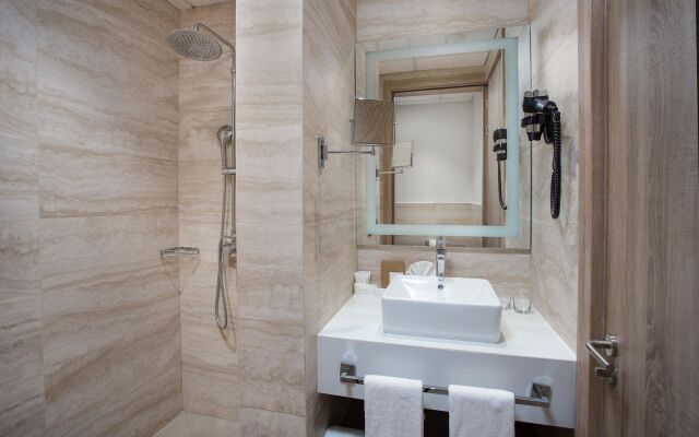 Serenade Punta Cana Beach & Spa Resort - All Inclusive