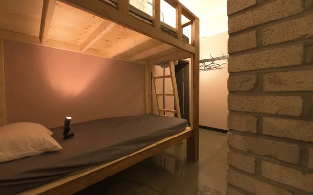Inno Guesthouse & Bar Hongdae - Hostel