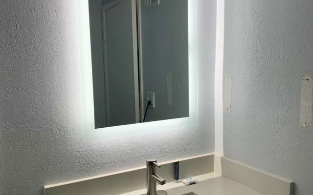 SureStay Hotel by Best Western Midland