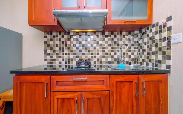 Comfy Studio At Park View Condominium Apartment