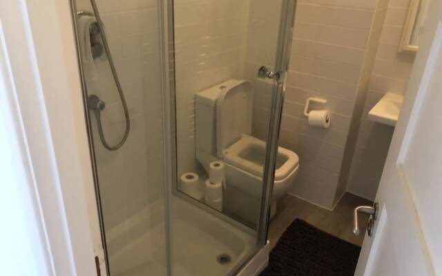 3 Bedroom Apartments Wells Street