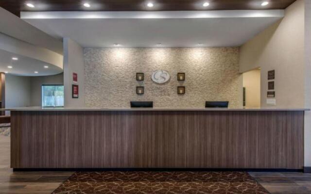 Comfort Suites Fort Lauderdale Airport & Cruise Port